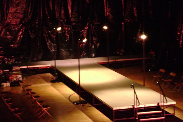 Fashion_Show_Runway_1.jpg