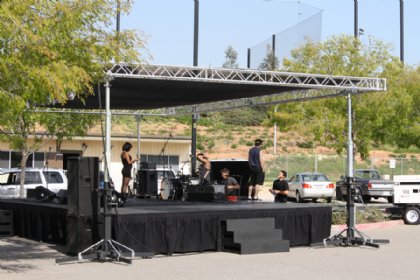 Stage_with_Lighting_Side_View.jpg