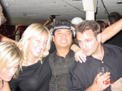 Arnold_Serame_80s_Party_5.JPG