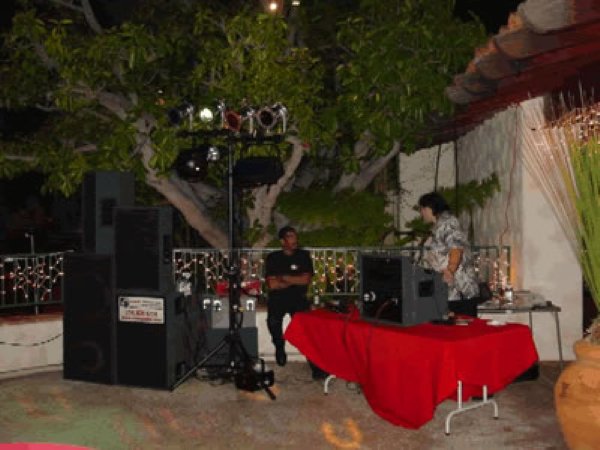 DJHeadSetup.jpg