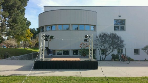 Pitzer_College_ElizaS_4.jpg