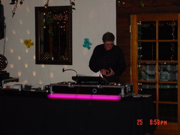 Arnold_Serame_80s_Party_2.JPG