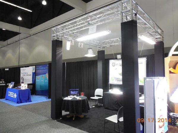 trussed_booth_2.jpg