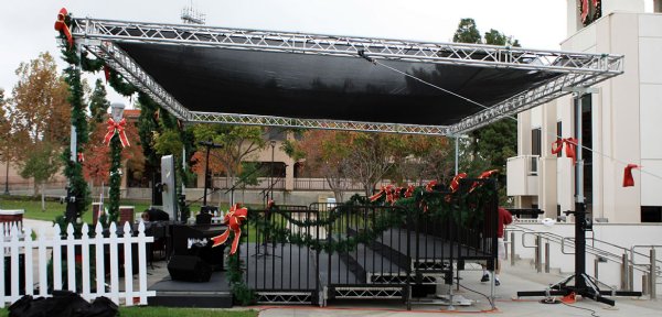 City_of_Corona_40_x_16_choir_stage_4.jpg