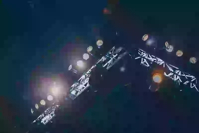 Rent stage lighting systems with truss-mounted concert and event lighting fixtures