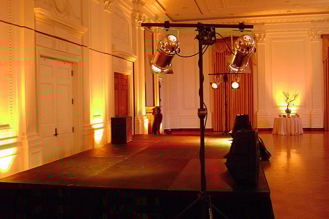 Rent staging